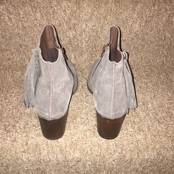 🔘NWT Reaction Kenneth Cole Genuine Suede Booties - Picture 5 of 8